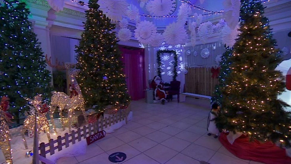 Leicester's inclusive grotto sees hundreds of bookings BBC News