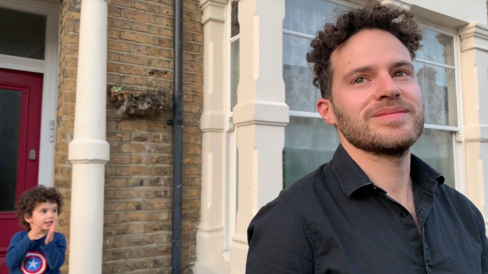 free shoes for nhs staff