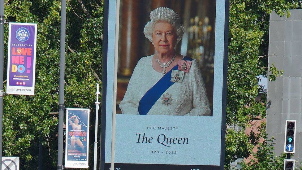 Billboard image of the Queen in Liverpool