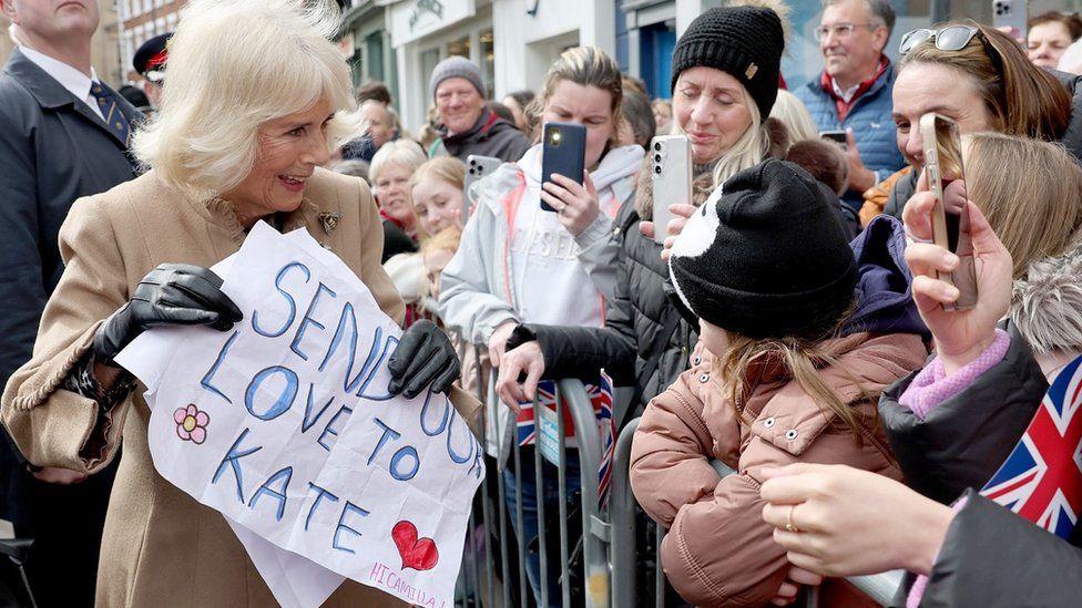 The Queen greeting well-wishers in Shrewsbury