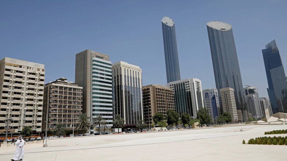 Файловая фотография горизонта Абу-Даби (1 сентября 2020 г.)