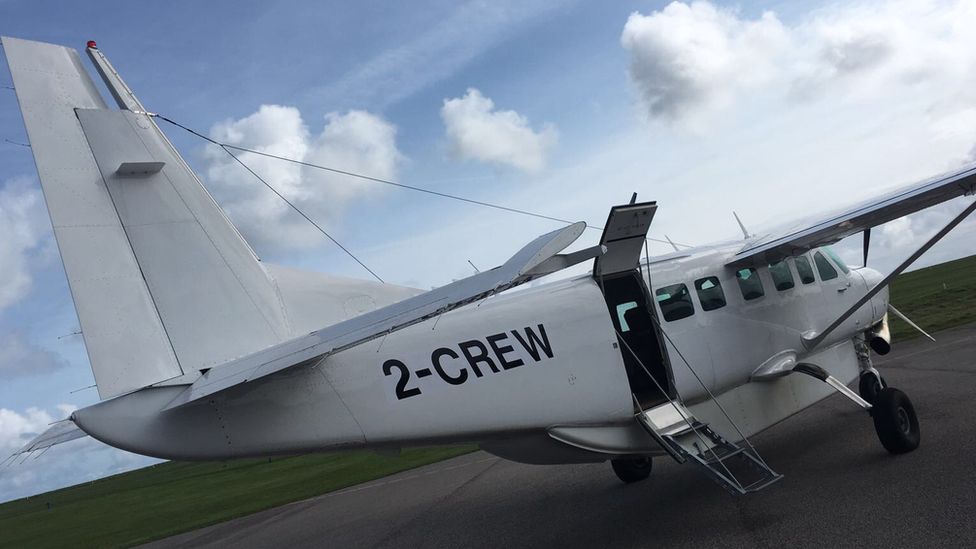 Cessna 208 Caravan plane
