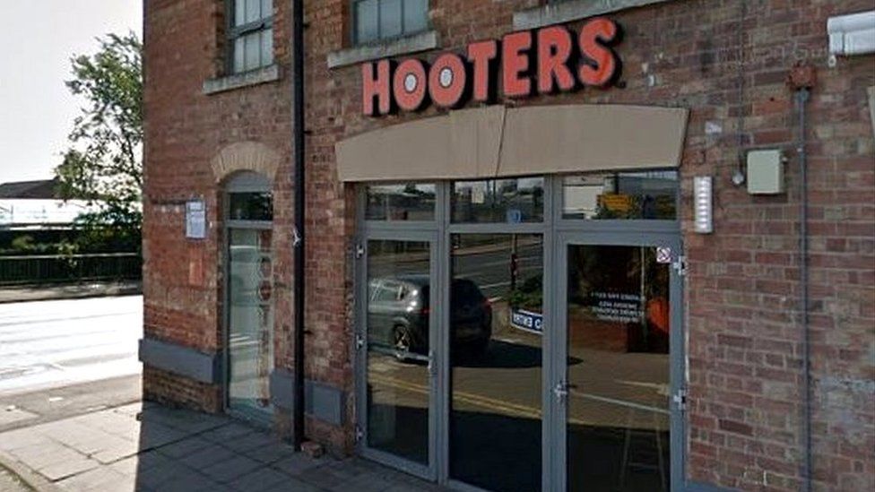 Hooters, Nottingham