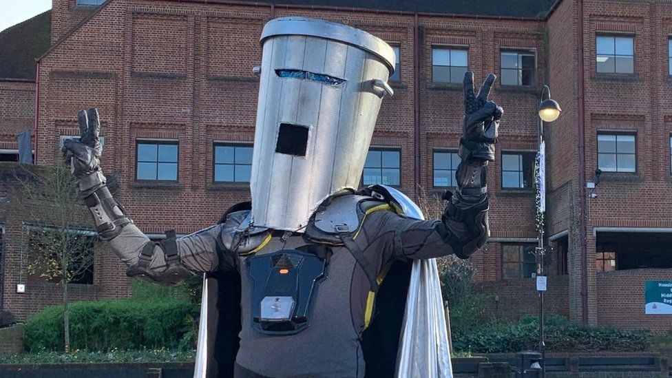 London Mayoral Elections Intergalactic Space Warrior Count Binface To 
