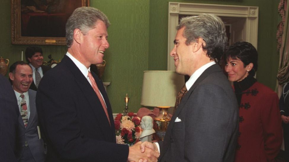 Bill Clinton meets Jeffrey Epstein in 1993