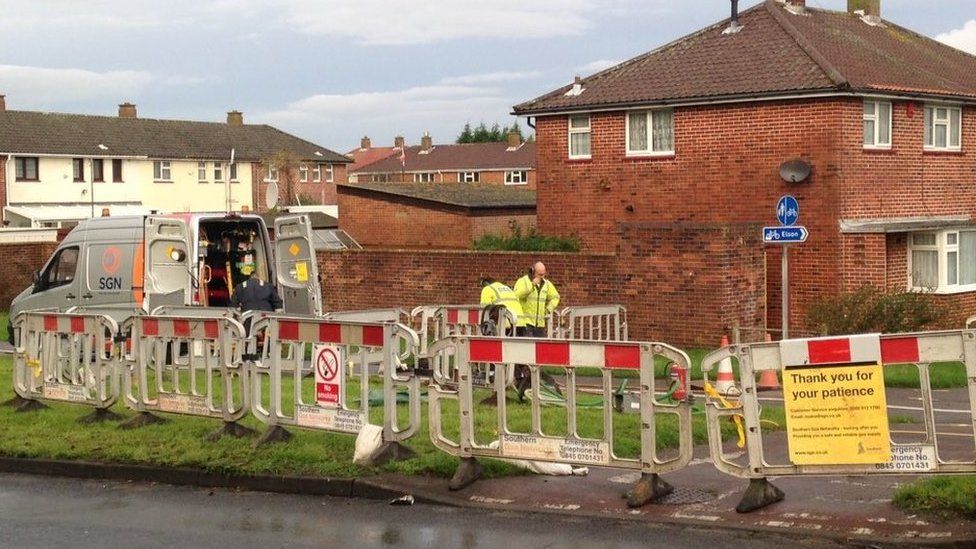 Repair work to continue through night after Gosport gas leak shuts road