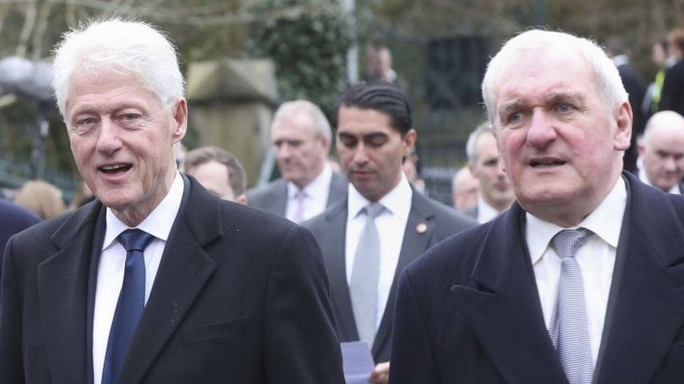 Former US President Bill Clinton and former Irish Prime Minister Bertie Ahern
