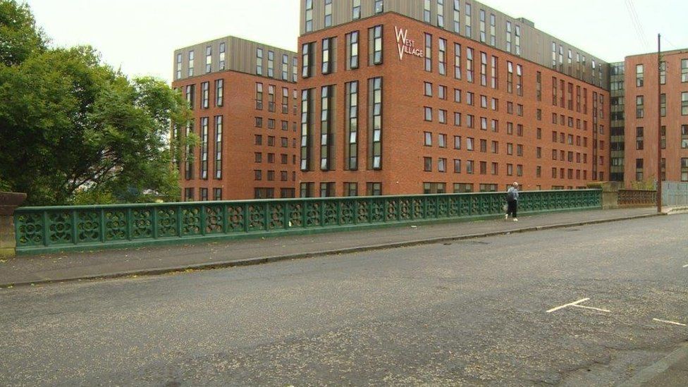 The incident happened near Benalder bridge in the west end of Glasgow