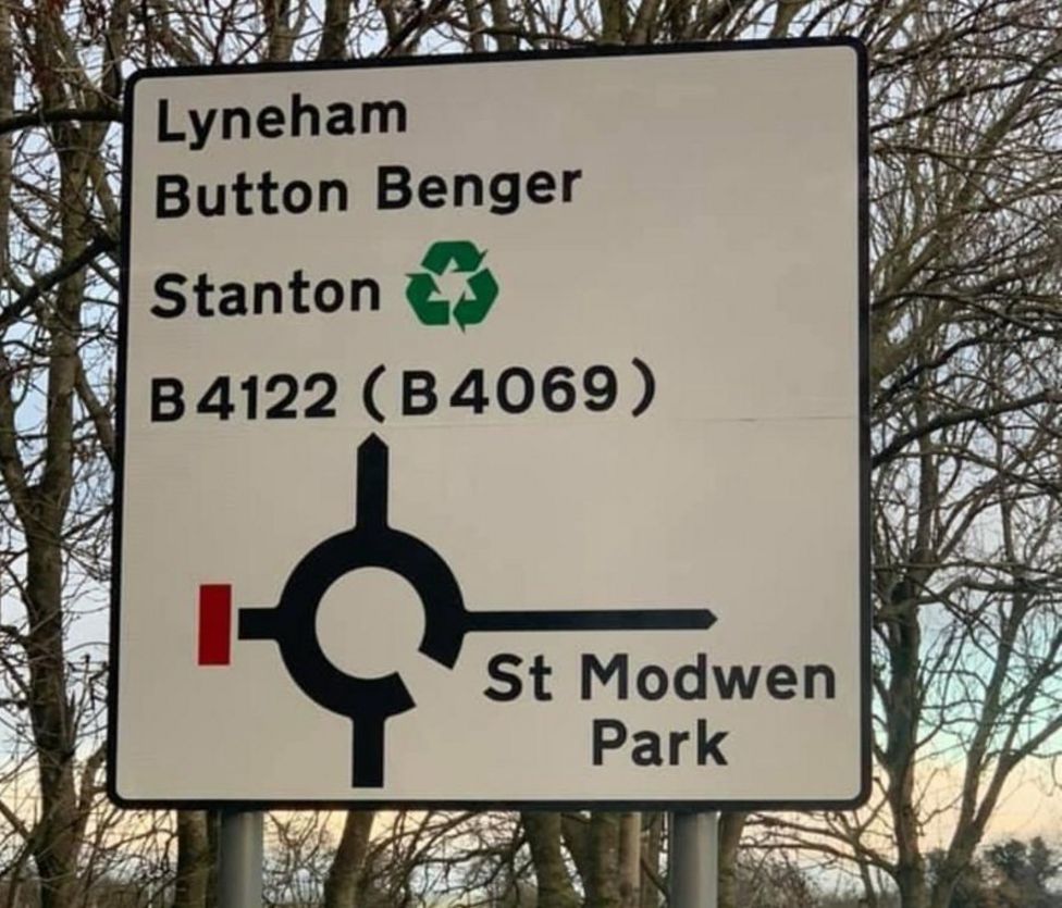 Sutton Benger renamed 'Button Benger' on M4 sign BBC News