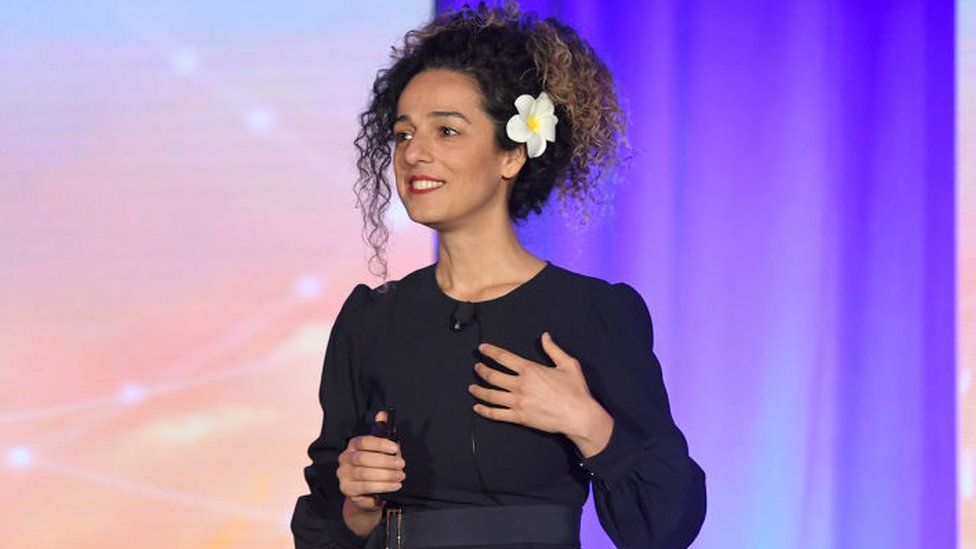 Masih Alinejad speaking at an event in 2018