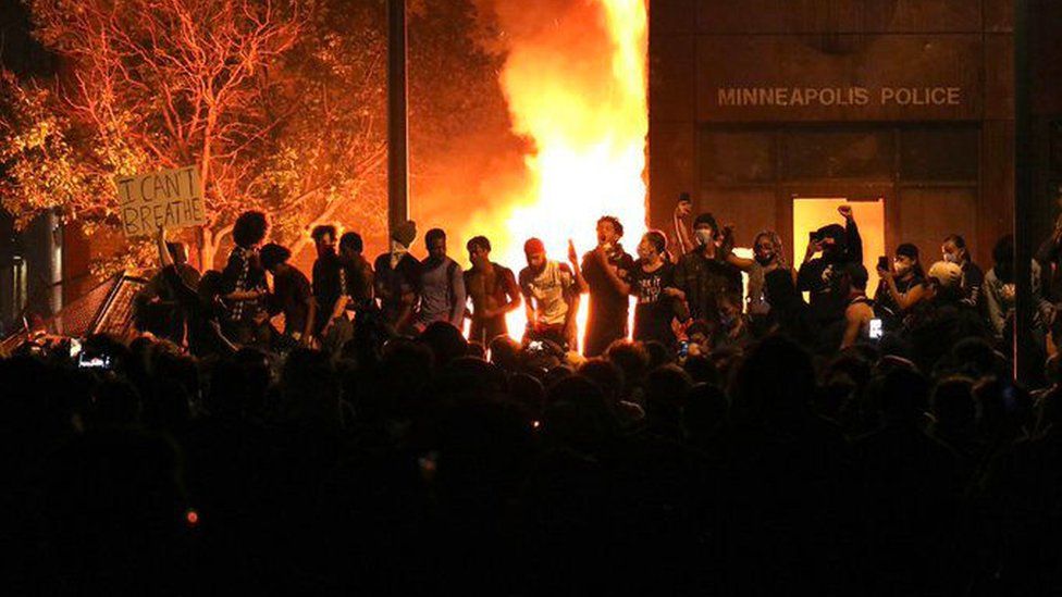 Protesters set fireworks after overrunning the Third Precinct police station in Minneapolis and setting it ablaze (May 2020)