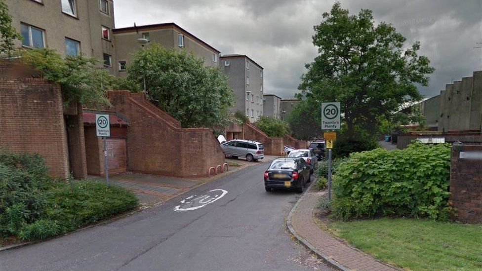 Spate of deliberate fire in Cumbernauld street BBC News