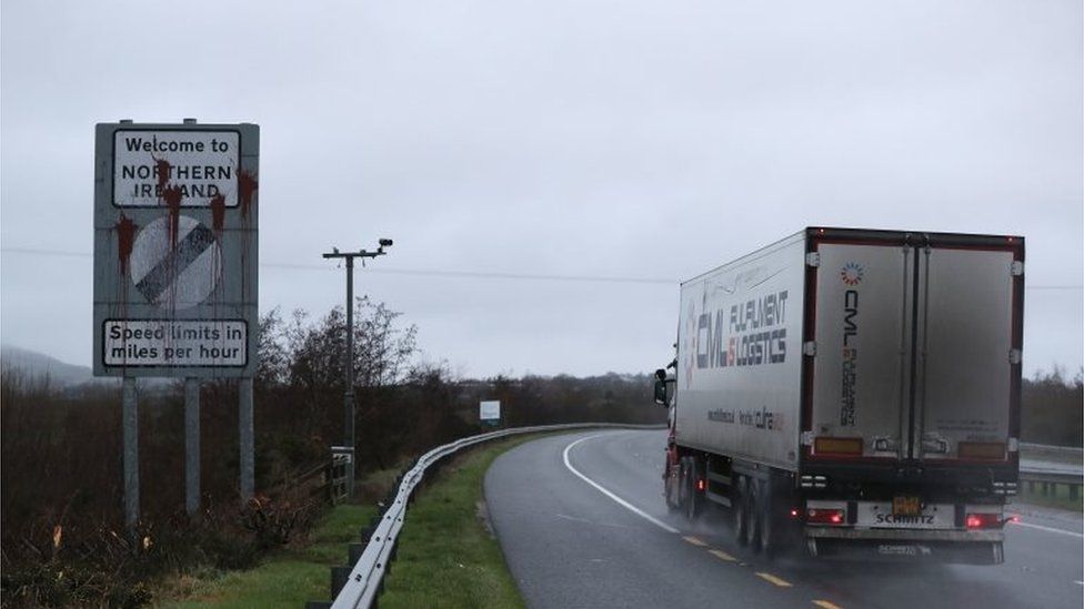 Lorry crossing the Irish border