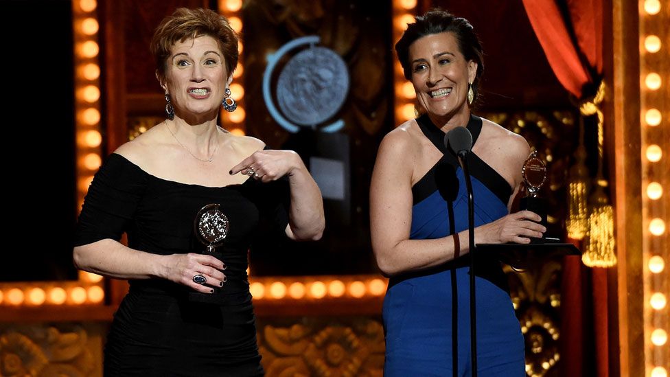 Lisa Kron and Jeanine Tesori at the 2015 Tony Awards