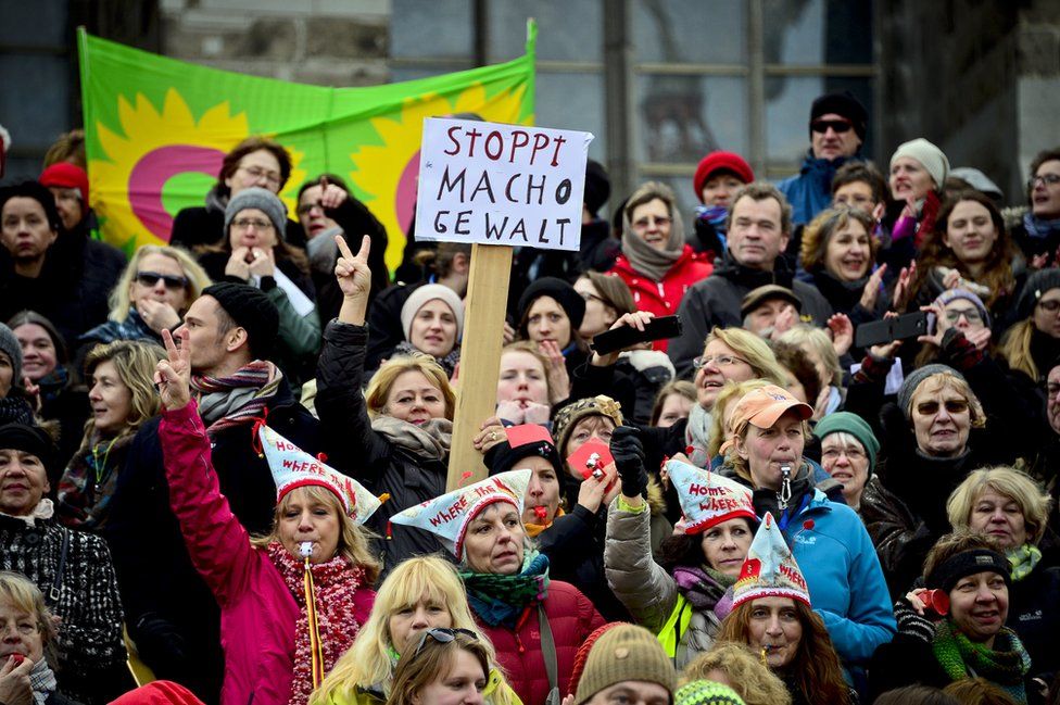 Women's rights protest in Cologne, 9 Jan 16