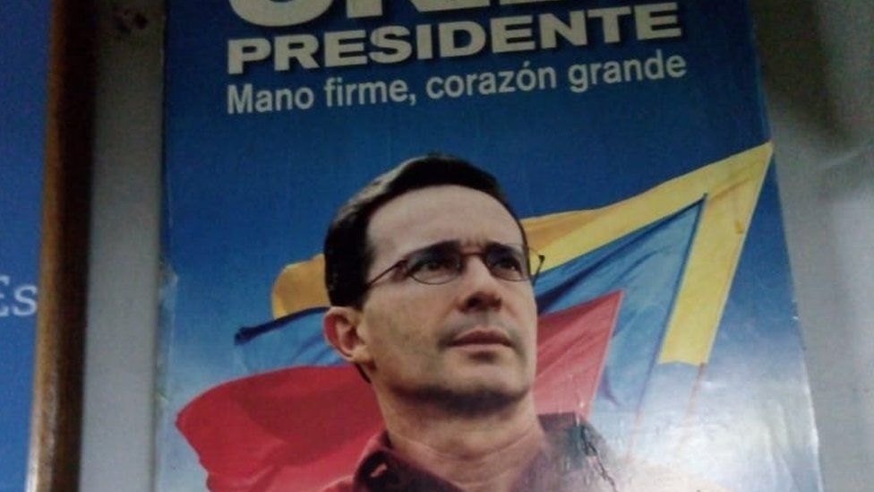 An old campaign poster of Álvaro Uribe