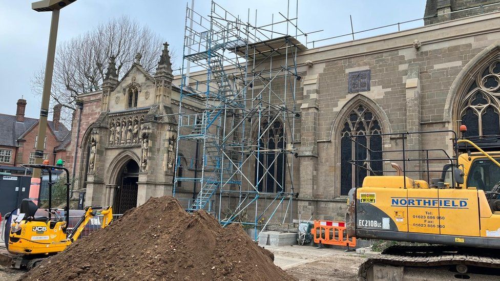 Work on Leicester Cathedral