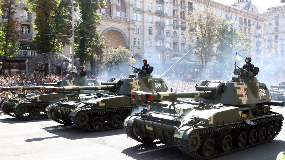 Ukrainian tanks in Kiev parade, 24 Aug 18