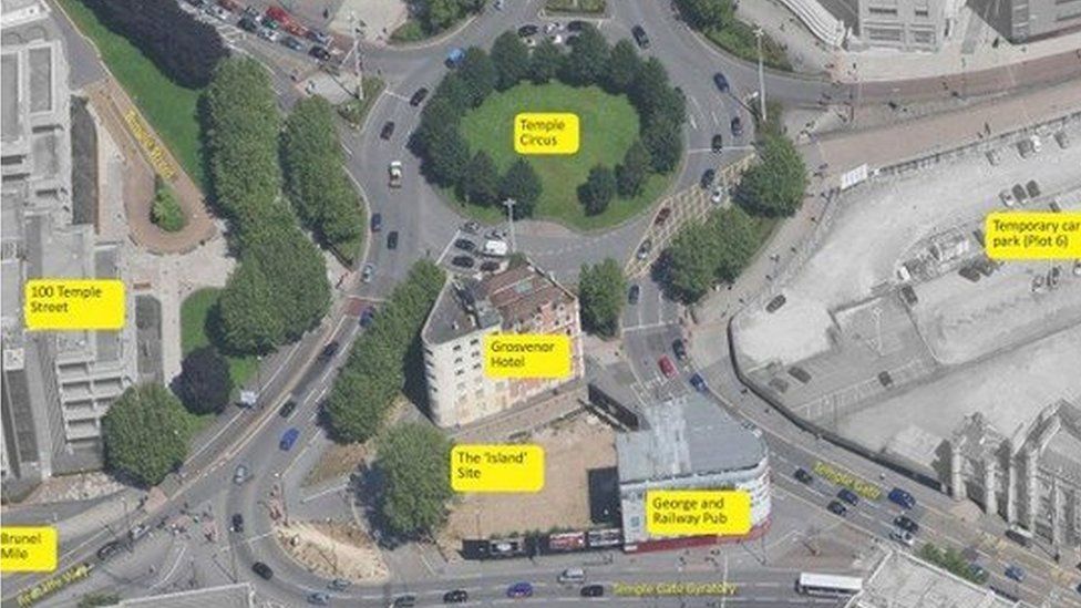 Temple Circus roundabout