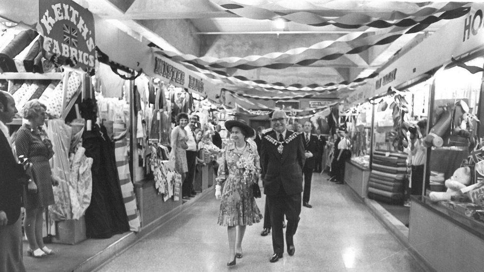The Queen visited Barnsley Market in 1975