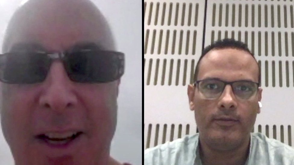 Изображение с разделенным экраном, показывающее, как доктор Стивен Леви разговаривает по телефону с репортером BBC Рамаданом Юнесом