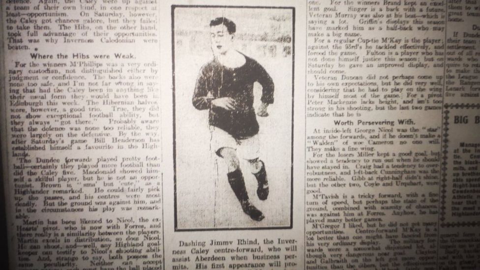 Aithne ga sireadh do laoch ball-coise a bha fuireach aig tuath ...