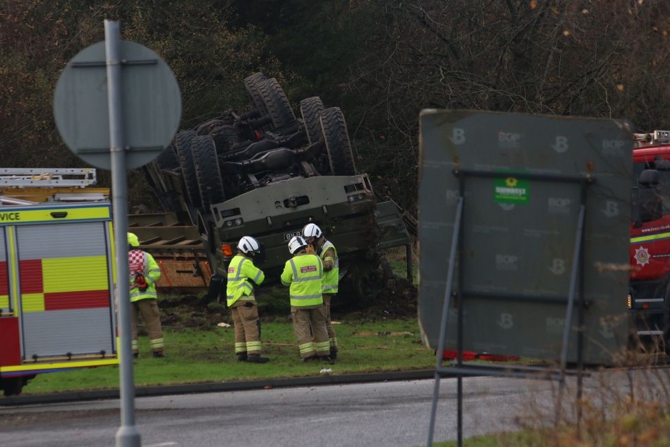 Keir Roundabout crash