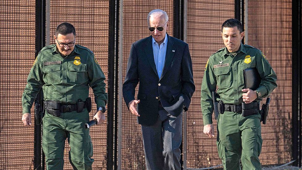US President Joe Biden speaks with US Customs and Border Protection officers as he visits the US-Mexico border in El Paso, Texas, on January 8, 2023