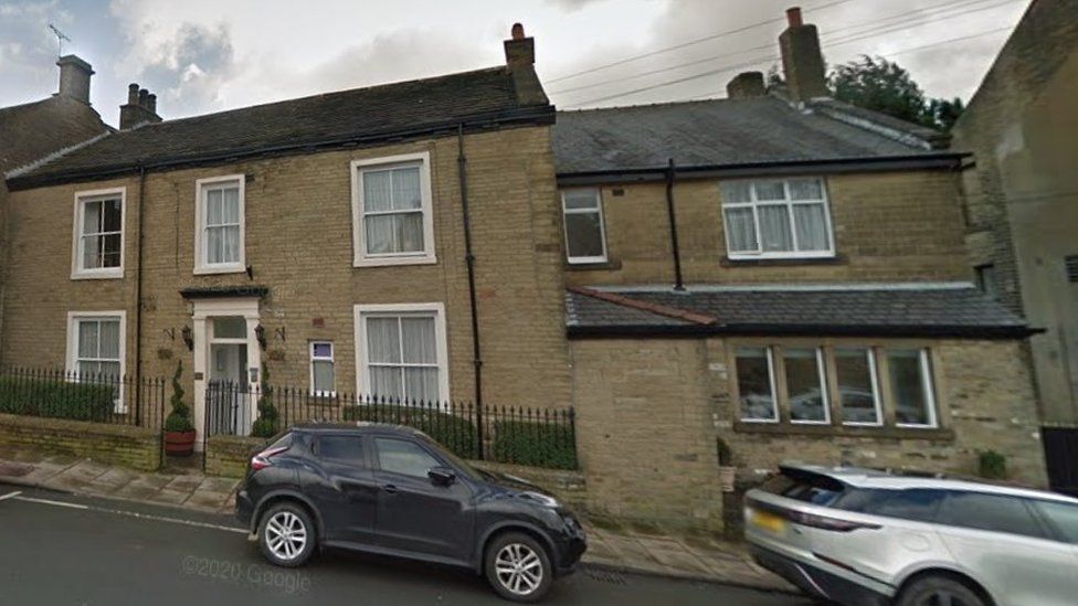 Bradford Rose Cottage care home 'not safe, clean place' BBC News