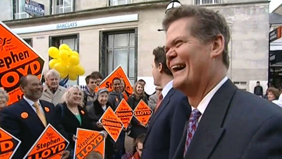 Stephen Lloyd campaigning in Eastbourne with Nick Clegg in 2015