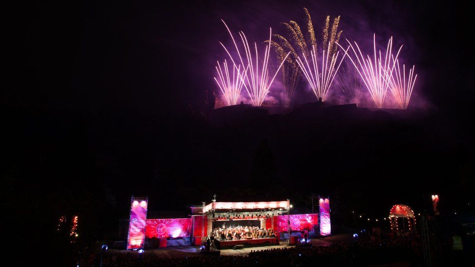 Edinburgh Festival fireworks in 2014