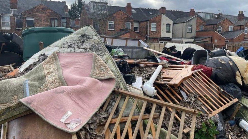 Fly-tippers target Yak Yak Land as homeless camp 'broken up' by security  guards - Stoke-on-Trent Live