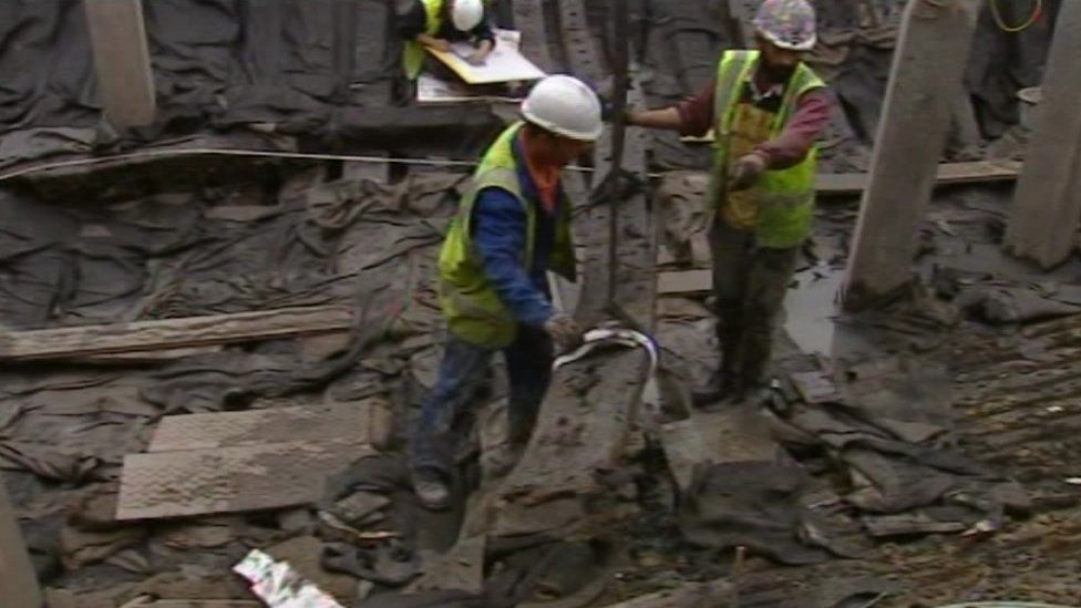 Excavation work on the Newport Ship in 2002