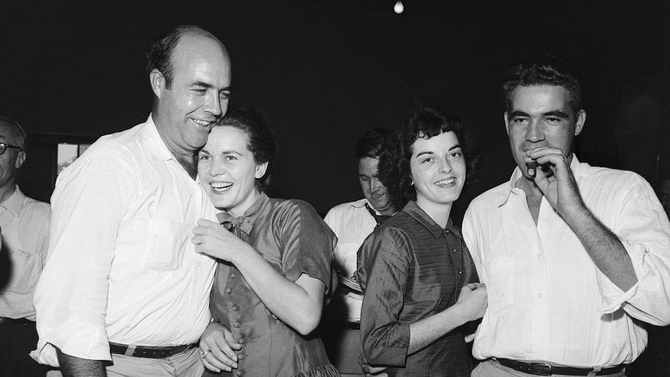 Roy Bryant and JW Milam celebrate their acquittal in Till's murder with their wives