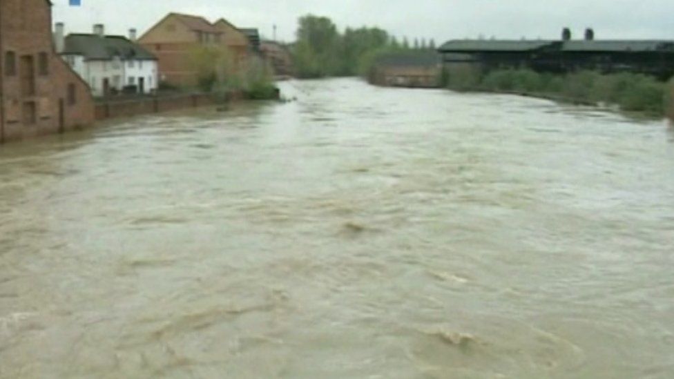 Northampton Floods Easter 1998