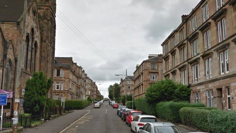 Man stabbed in Glasgow east end attack BBC News