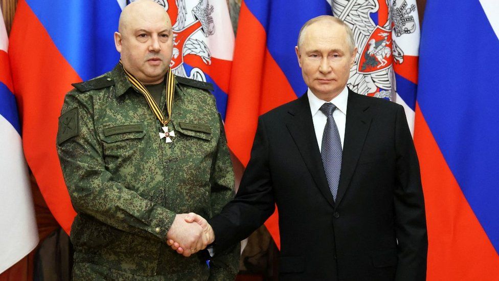 Sergei Surovikin and Vladimir Putin