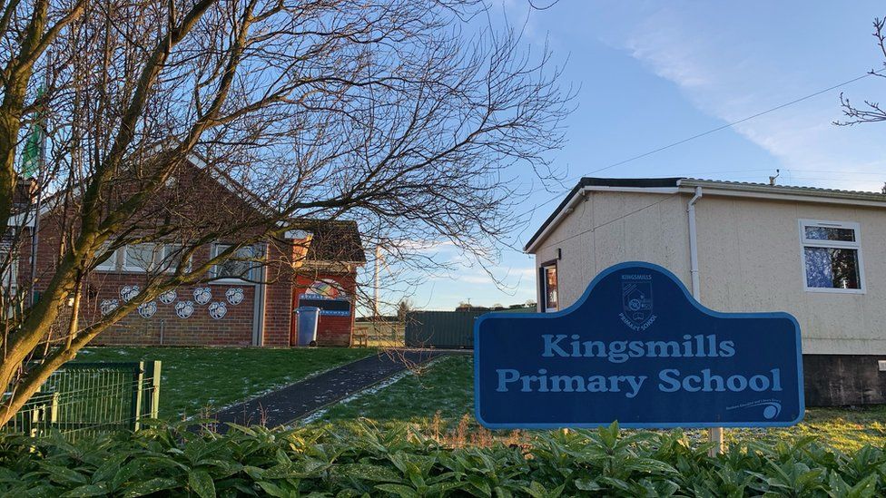 Kingmills Primary School building