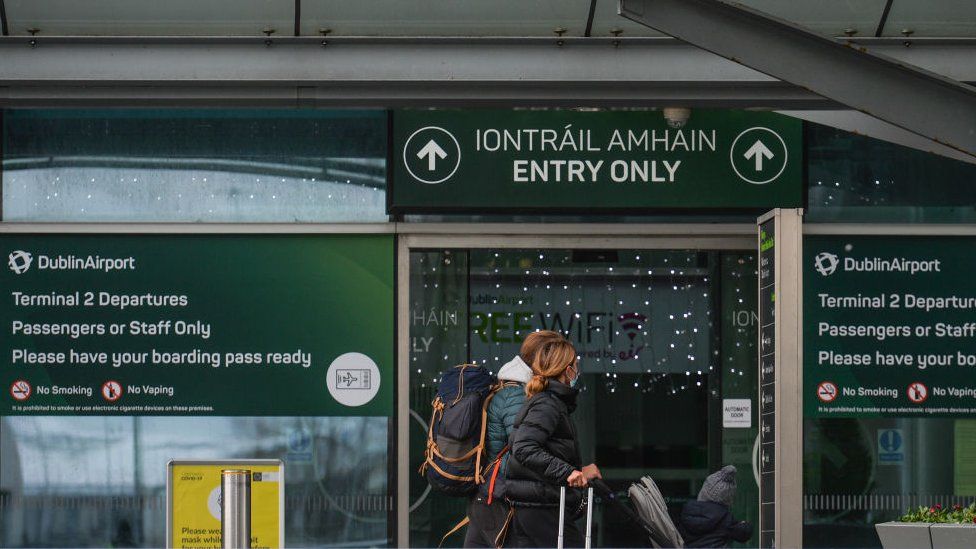 Passengers at the entrance to Terminal 2 at Dublin Airport