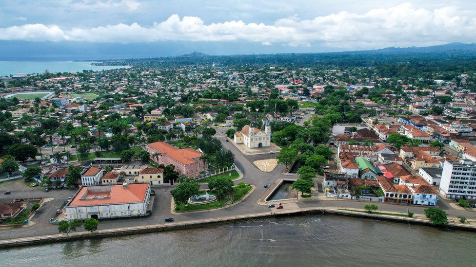 An aerial view of Sao Tomoe and its cathedral