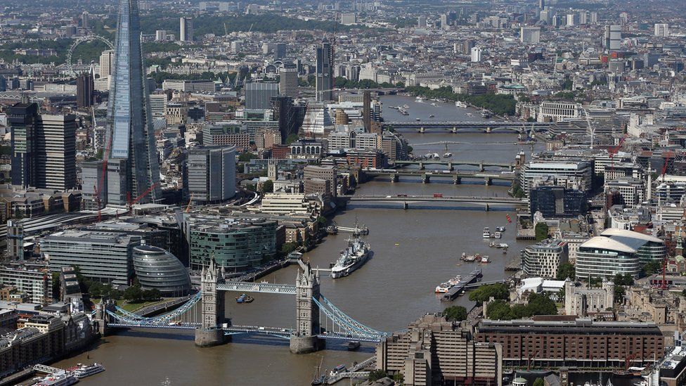 Brexit: Asian banks assess London property risks - BBC News