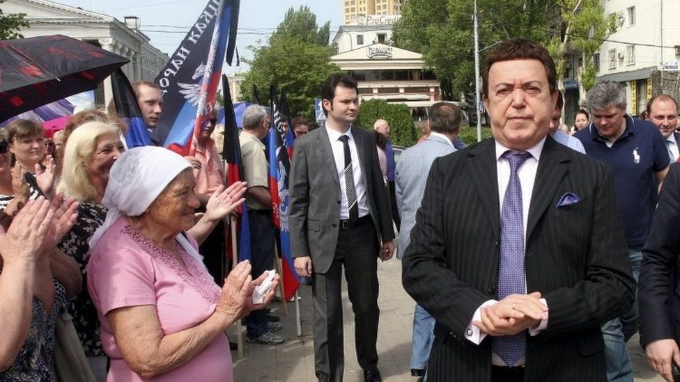 Iosif Kobzon (right) visits Donetsk. Photo: May 2015