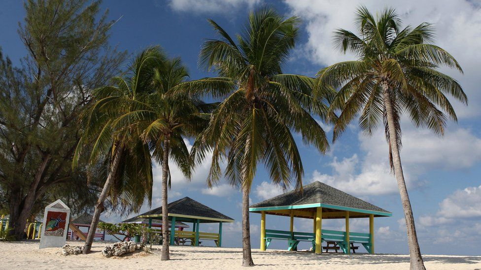 Seven Mile beach on Grand Cayman, Cayman Islands