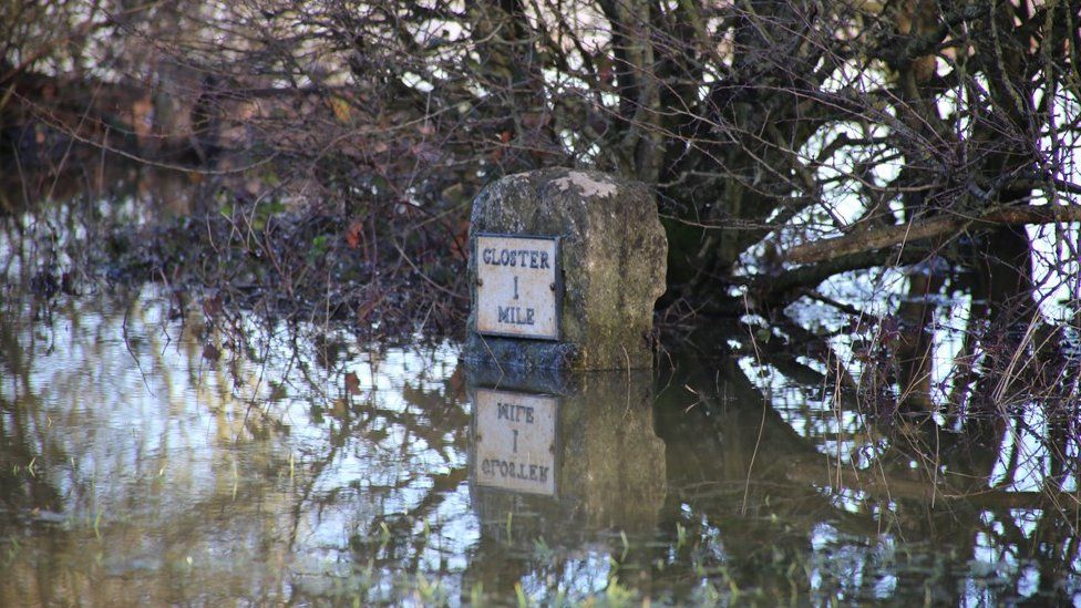 Gloucestershire Partnership To Find Natural Flooding Solutions BBC News    130889744 Mediaitem130889743 