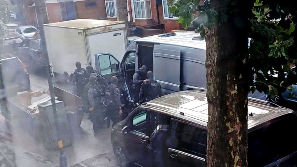 Armed police at Birmingham house with man barricaded inside - BBC News