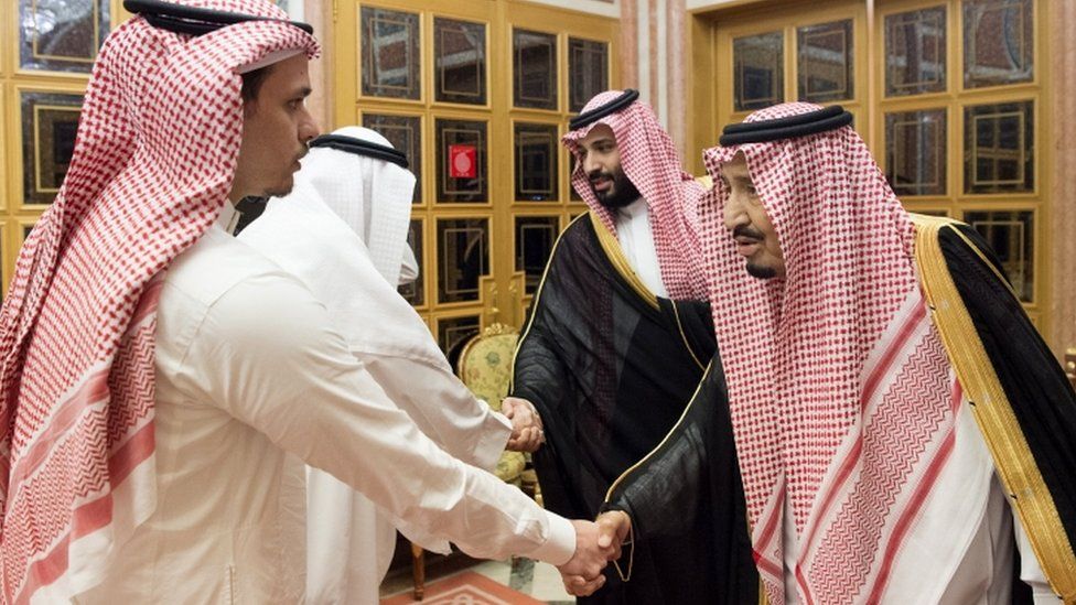 The Saudi king (R) and crown prince (2R) meet Khashoggi's son, Salah bin Jamal (L), and another family member in Riyadh