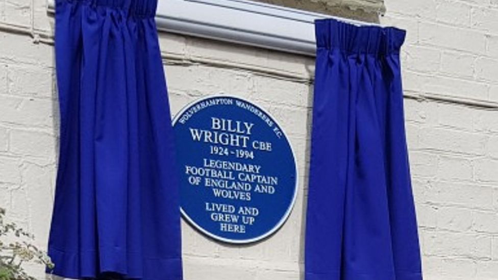 The plaque in situ