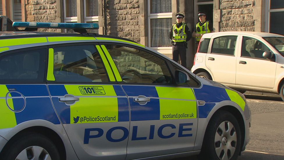 Family 'devastated' after man's death in Edinburgh BBC News