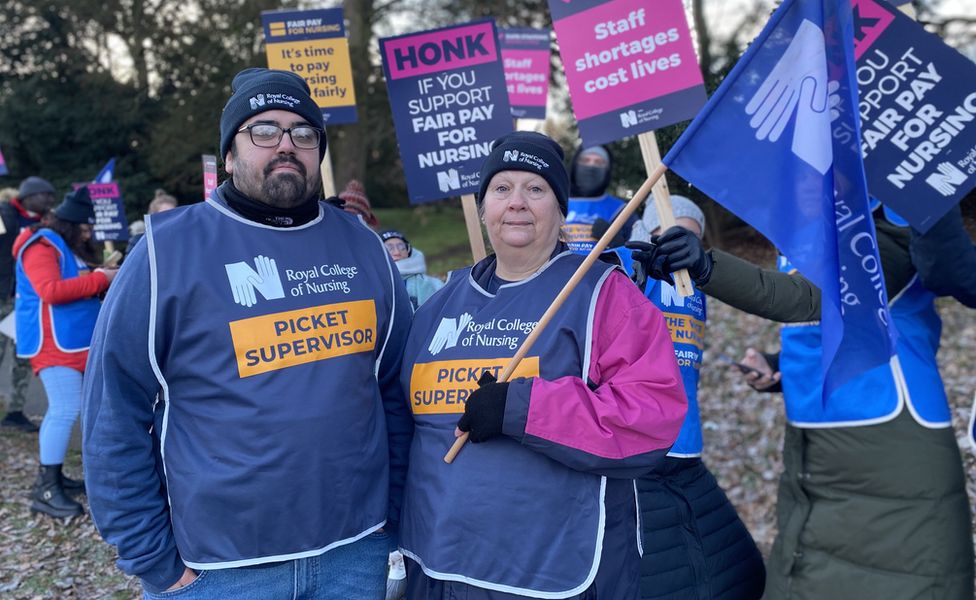 West Suffolk Hospital district nurse and picket supervisor Jo Dominey and Andre Dos Santos, RCN Suffolk branch chair