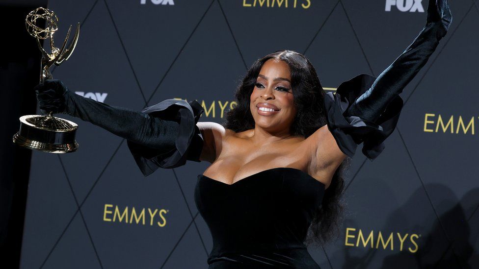 Niecy Nash-Betts, winner of the Outstanding Supporting Actress in a Limited or Anthology Series or Movie award for “Dahmer – Monster: The Jeffrey Dahmer Story,” poses in the press room during the 75th Primetime Emmy Awards at Peacock Theater on January 15